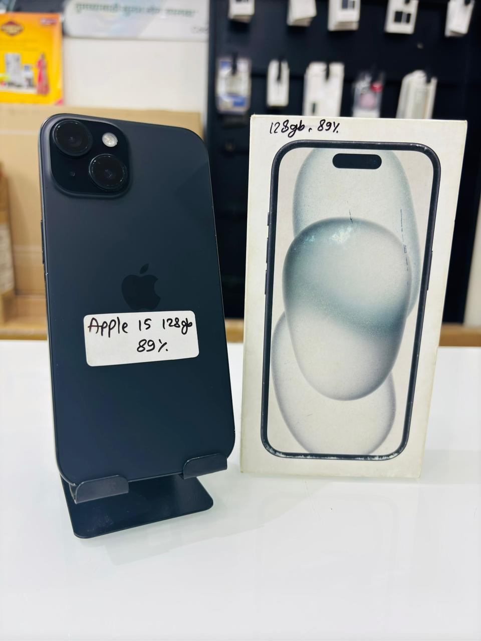 iphone 15  / 128gb black