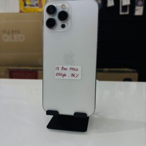 iphone 13 pro max 256 / white 76%